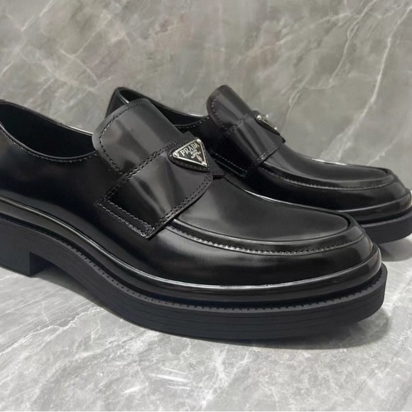 Prada Women's Black Glossy Loafers - Picture 3 of 5